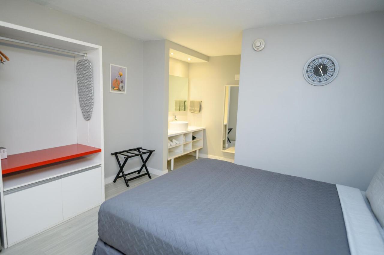 Hotel Near 4 People 3*